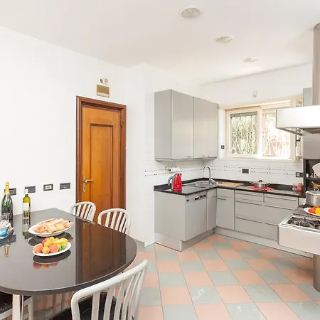 Bed & Breakfast Cinta Di Alloro 3*
