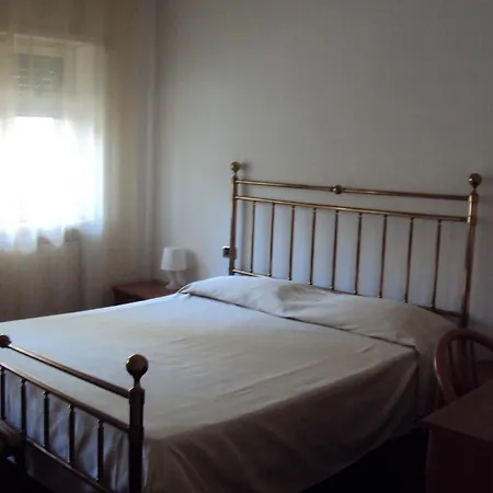 Bed and Breakfast Cinta Di Alloro 3*